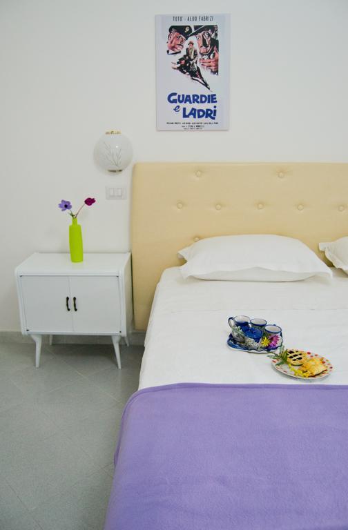 La Piccola Casa Del Cinema Hotel Giffoni Valle Piana Buitenkant foto